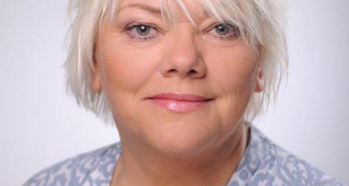 Sabine Stephan-Scharsich arbeitet für die AXA in Neuenhagen bei Berlin