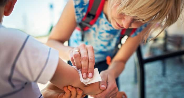 Unfall In Der Schule Schmerzensgeld Schulunfall | Was ist jetzt zu tun & wer zahlt?